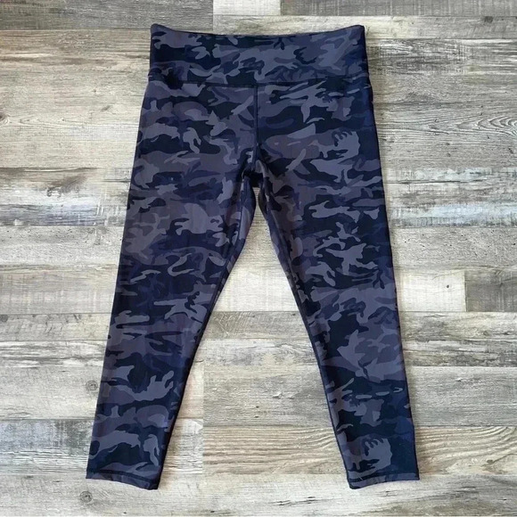 Zyia  Leggings - Picture 2 of 4